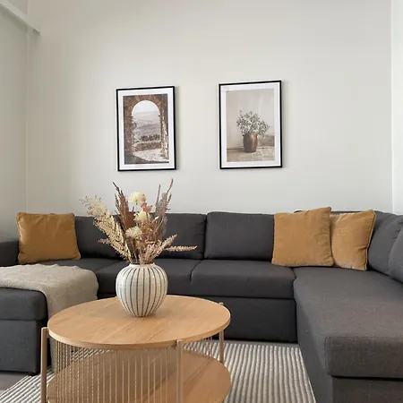 شقة Spacious Loft With Naesijaervi Views تامبير