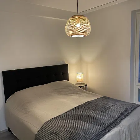 Daire Spacious Loft With Naesijaervi Views *